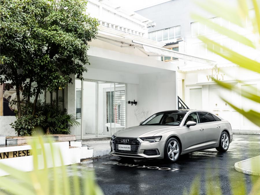  Audi A6L 55 TFSI Quattro (C8) 2019 года  (CN) (фото 18 из 41)